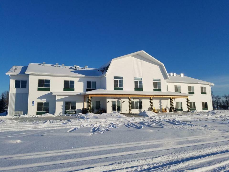 Lakes Inn At Dunvilla Экстерьер фото
